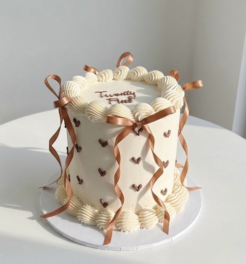 Vintage Cake Sydney With Brown Bows