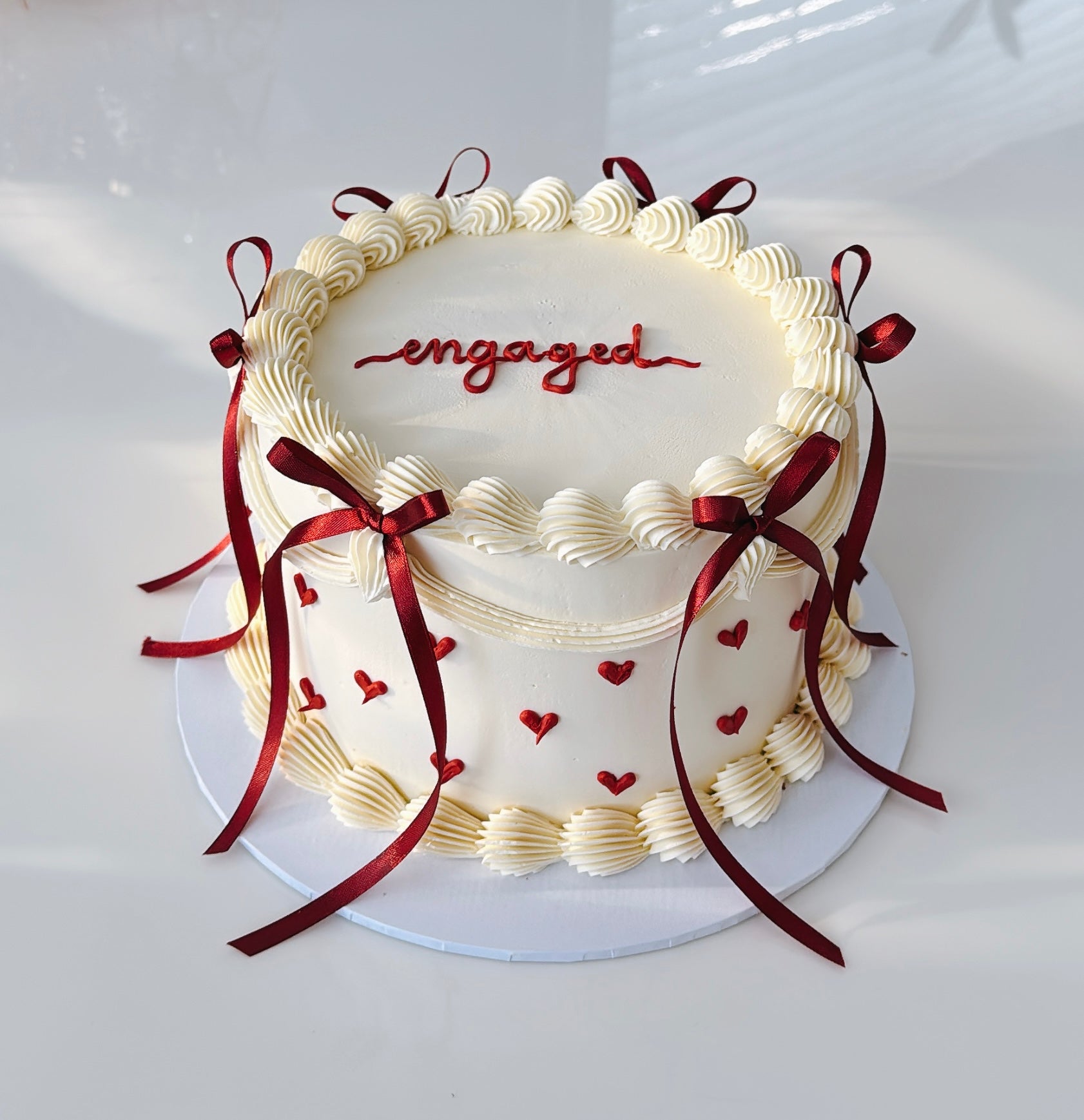 Red Bow Vintage Cake Sydney