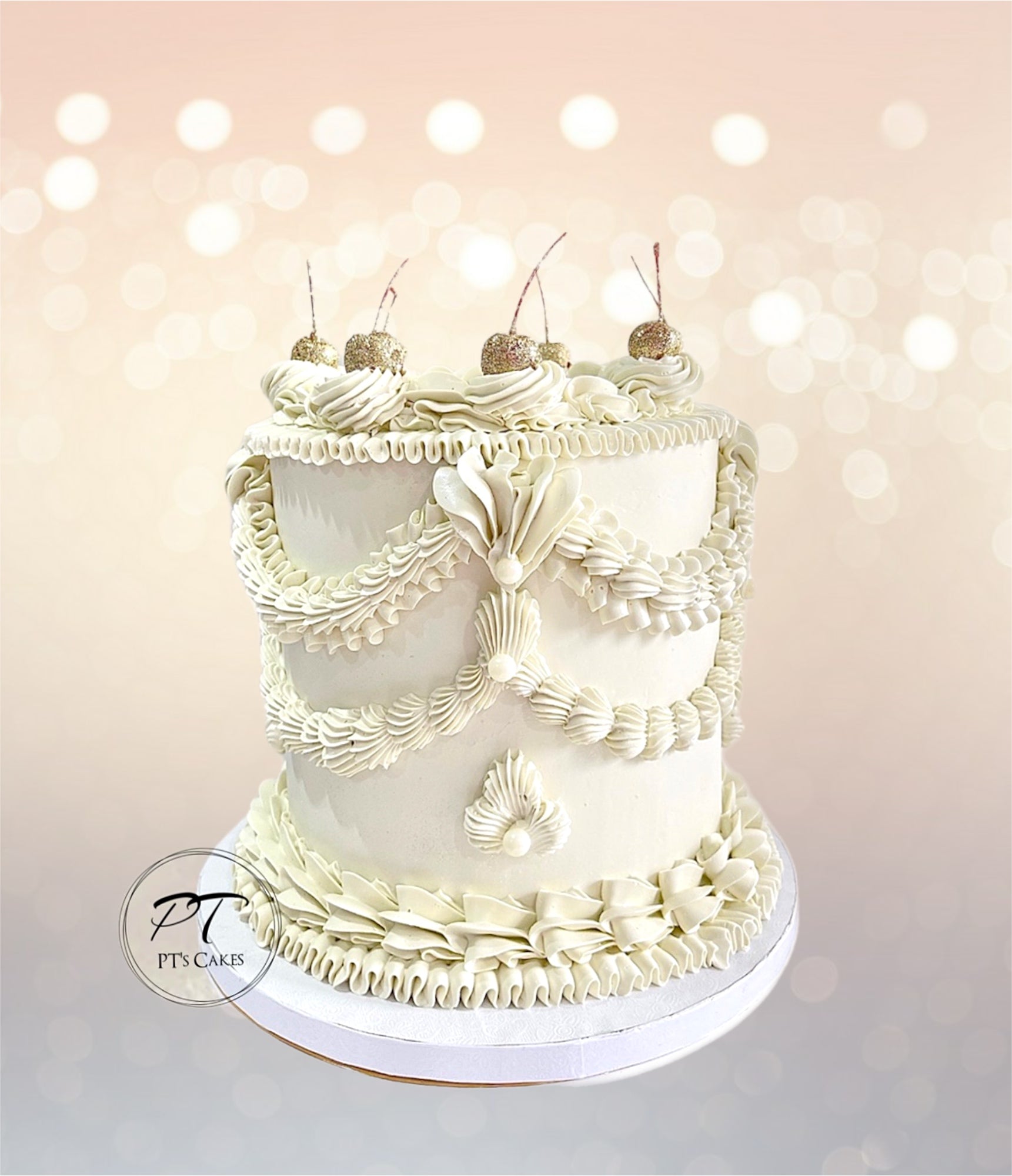 White Round Vintage Cake Sydney