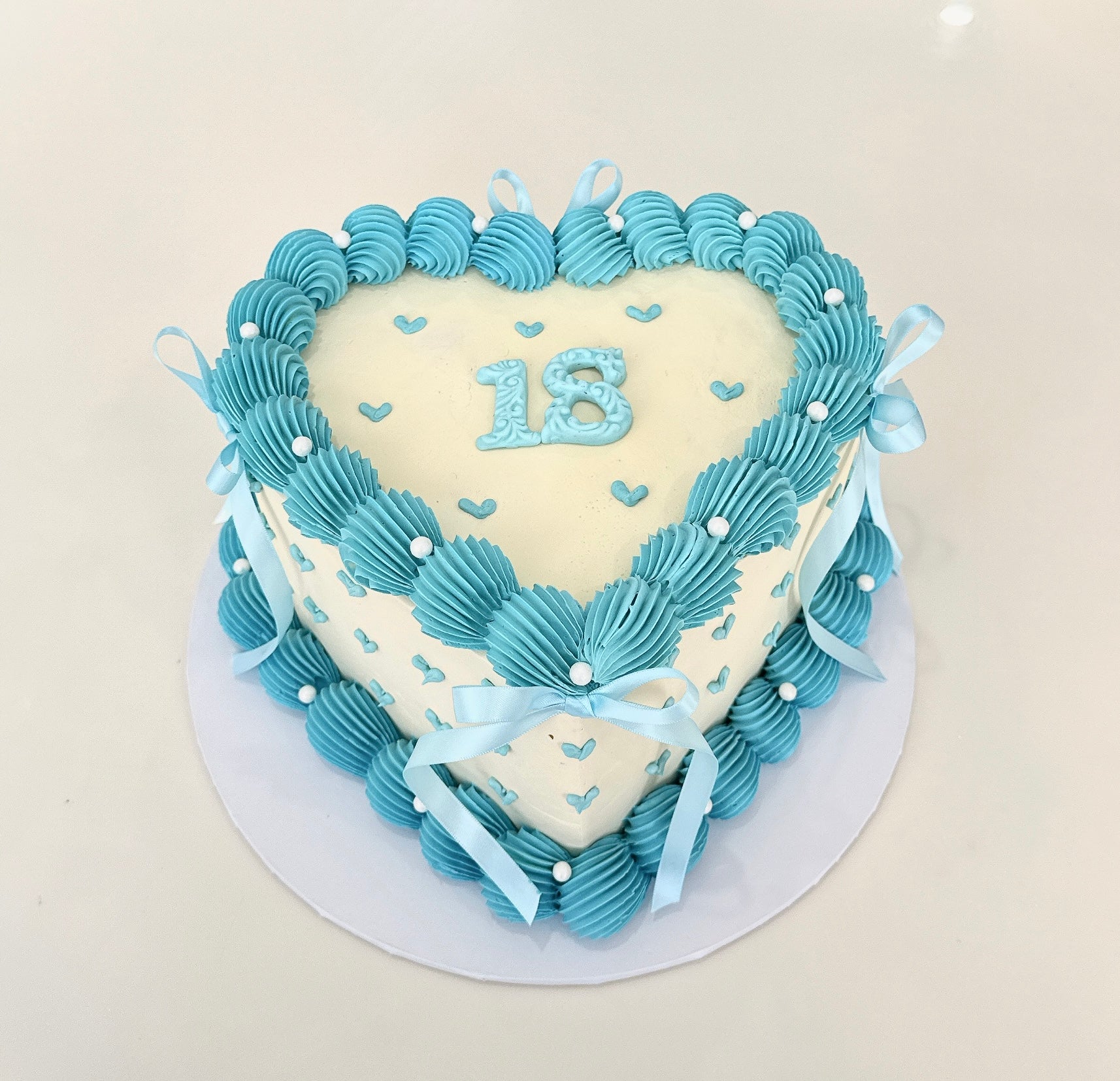Blue And White Vintage Cake Sydney