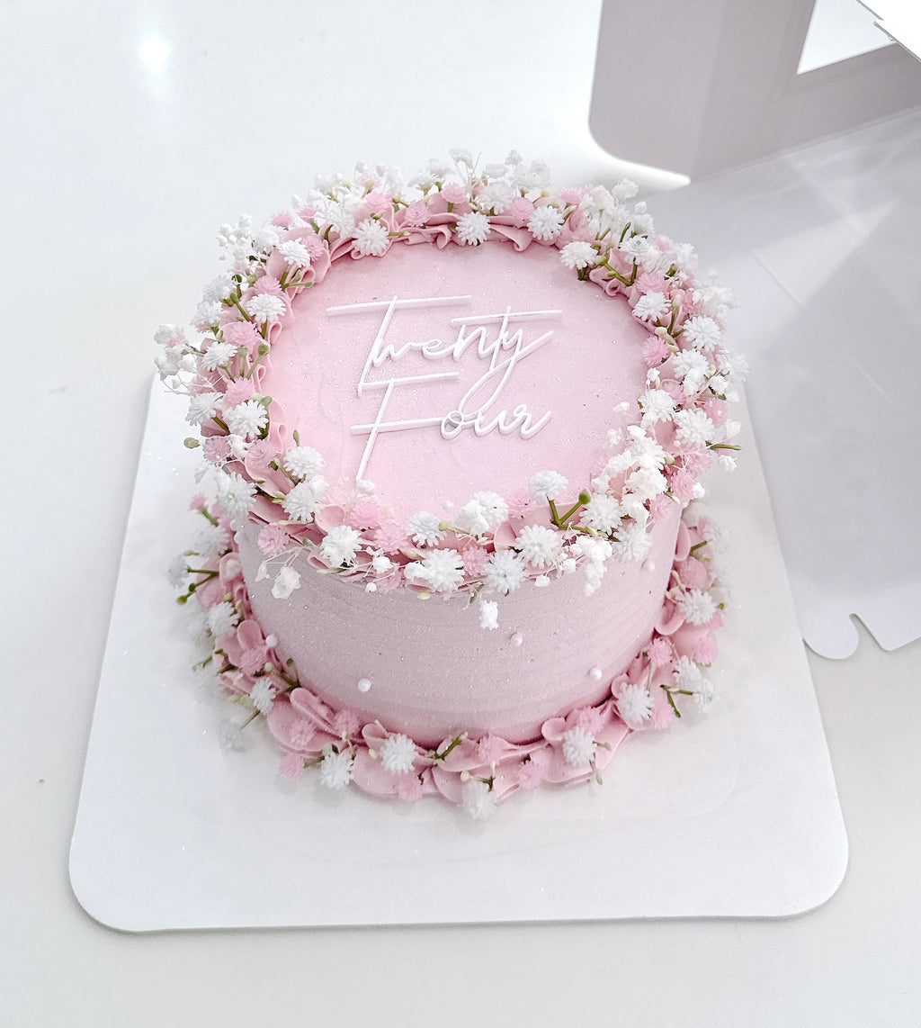 Babies Breath Pinky Vintage Cake Sydney