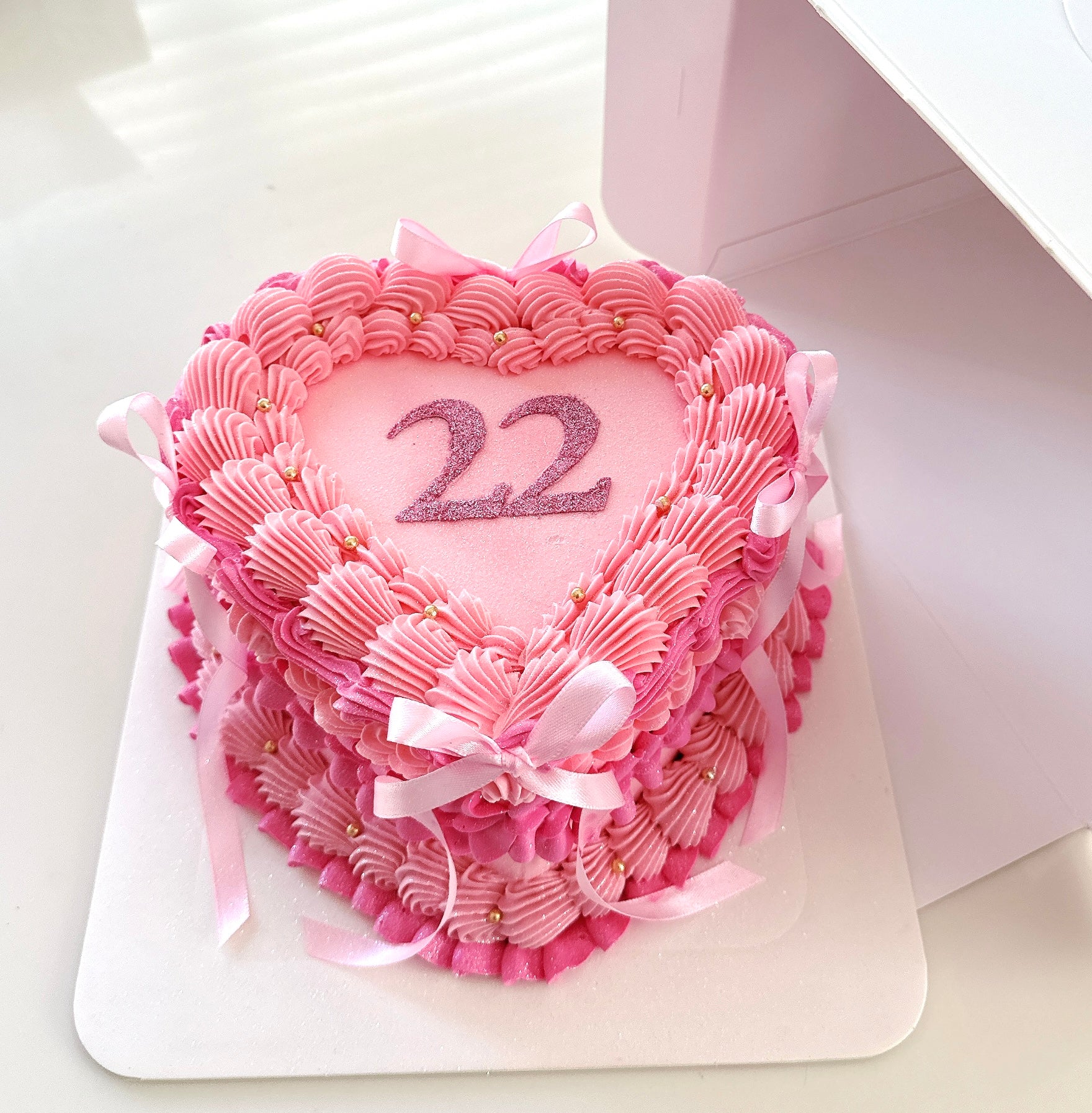 Hot Pink Vintage Heart Cake Sydney