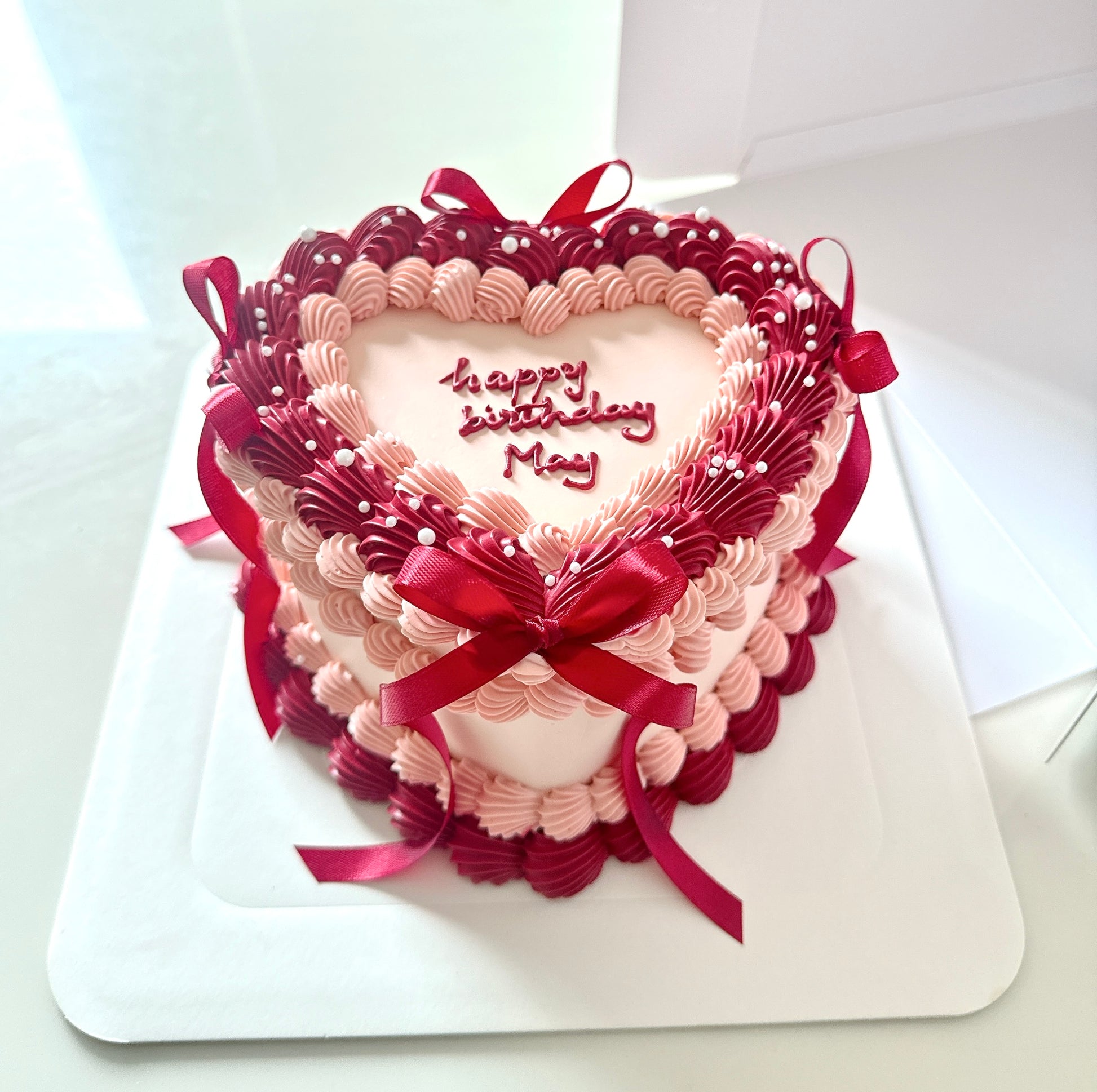 Red & Pink Vintage Cake Sydney