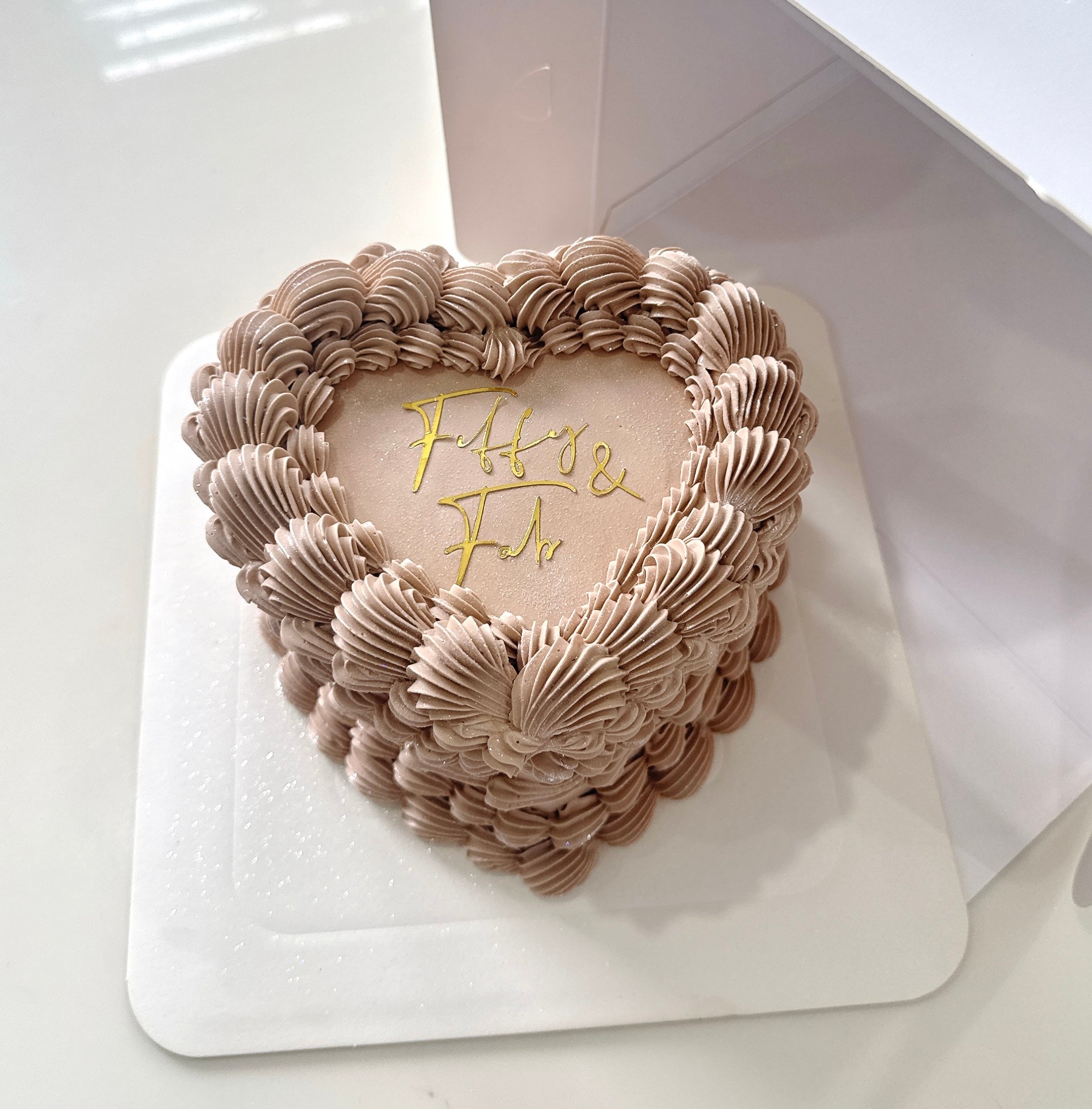 Brown Vintage Cake Sydney