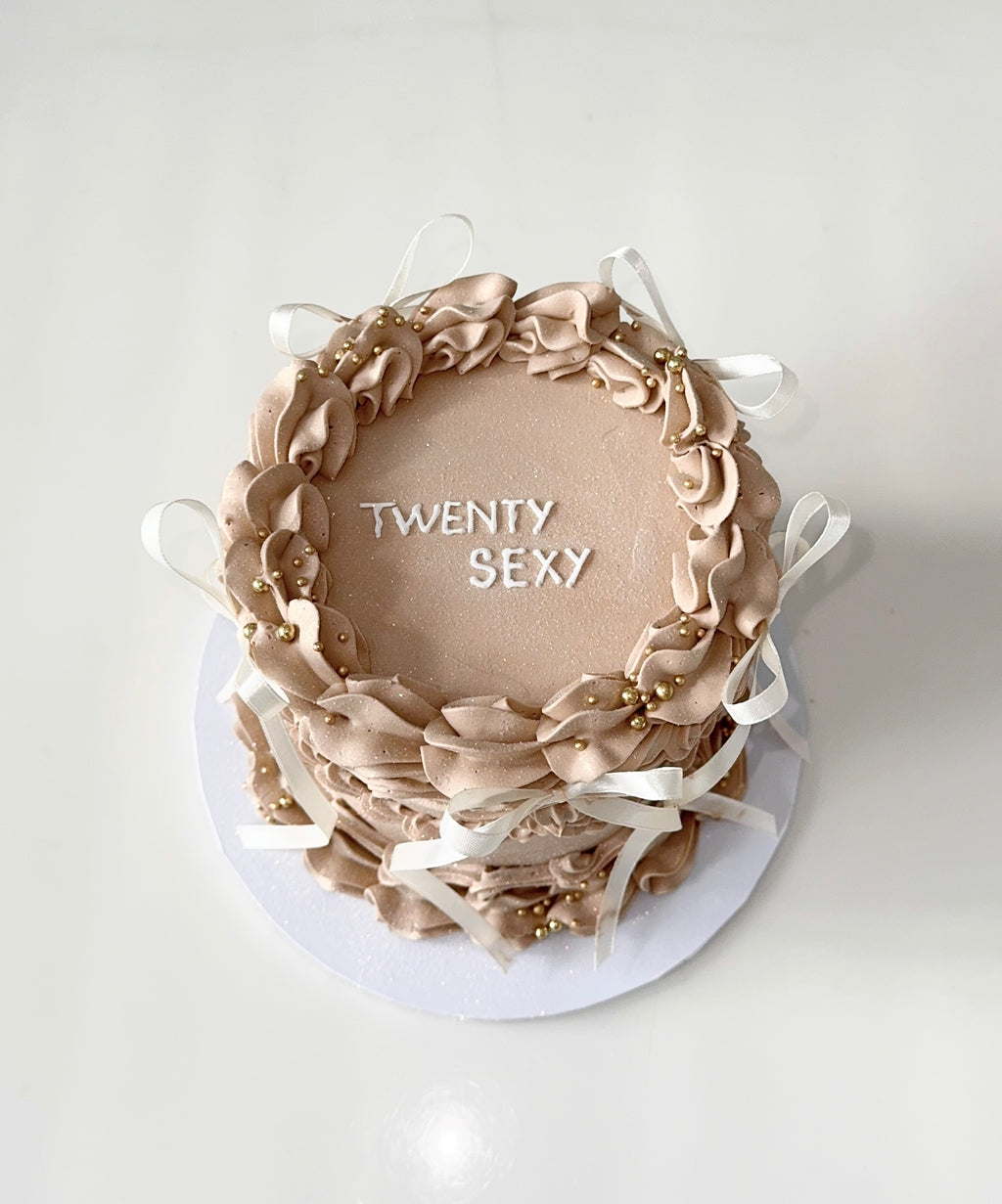 Light Brown Round Vintage Cake Sydney