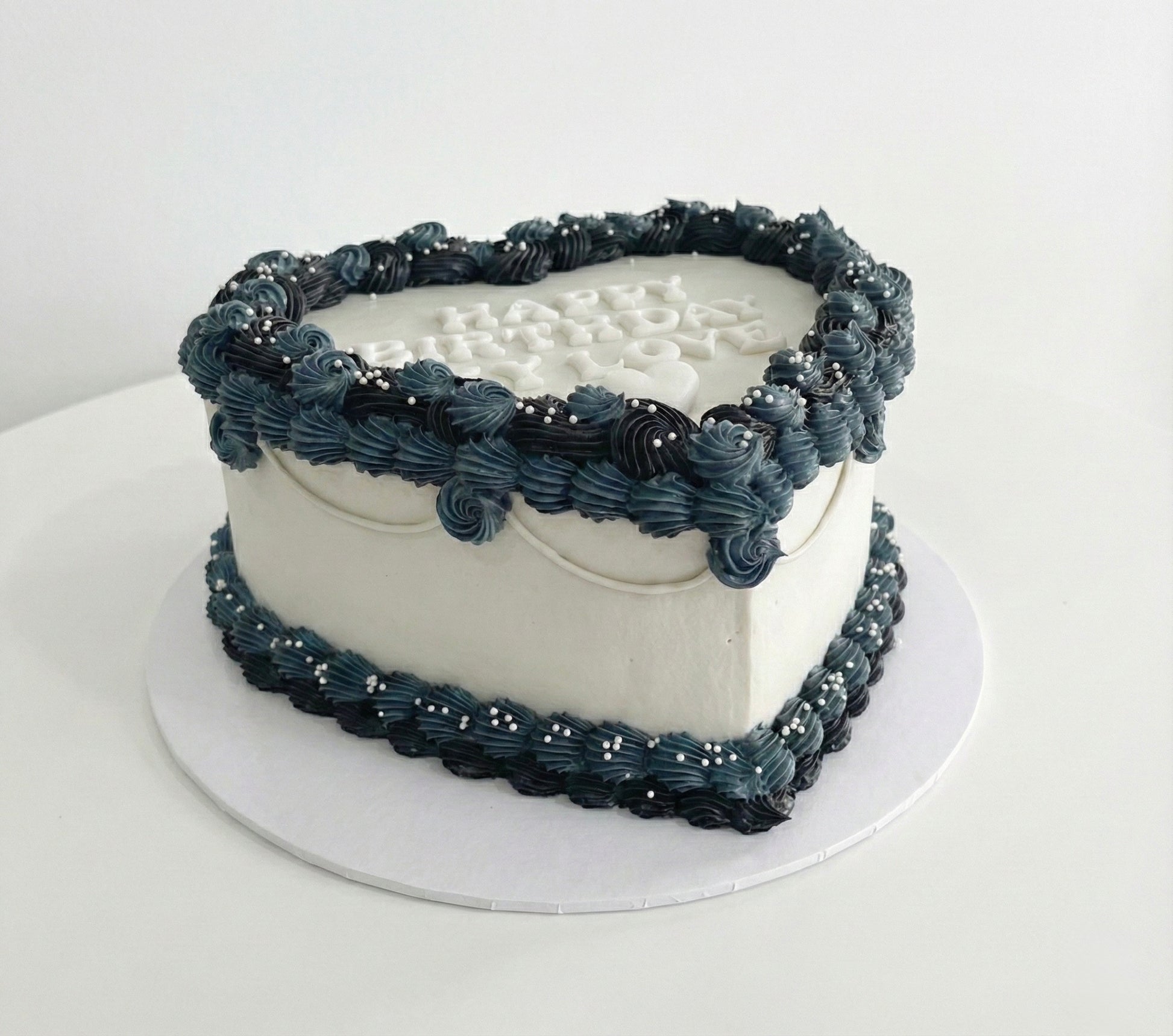 Rosette Vintage Heart Cake Sydney