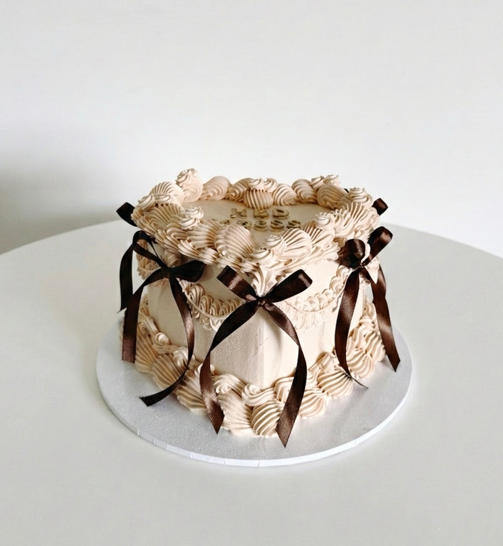 Pretty Brown Vintage Cake Sydney