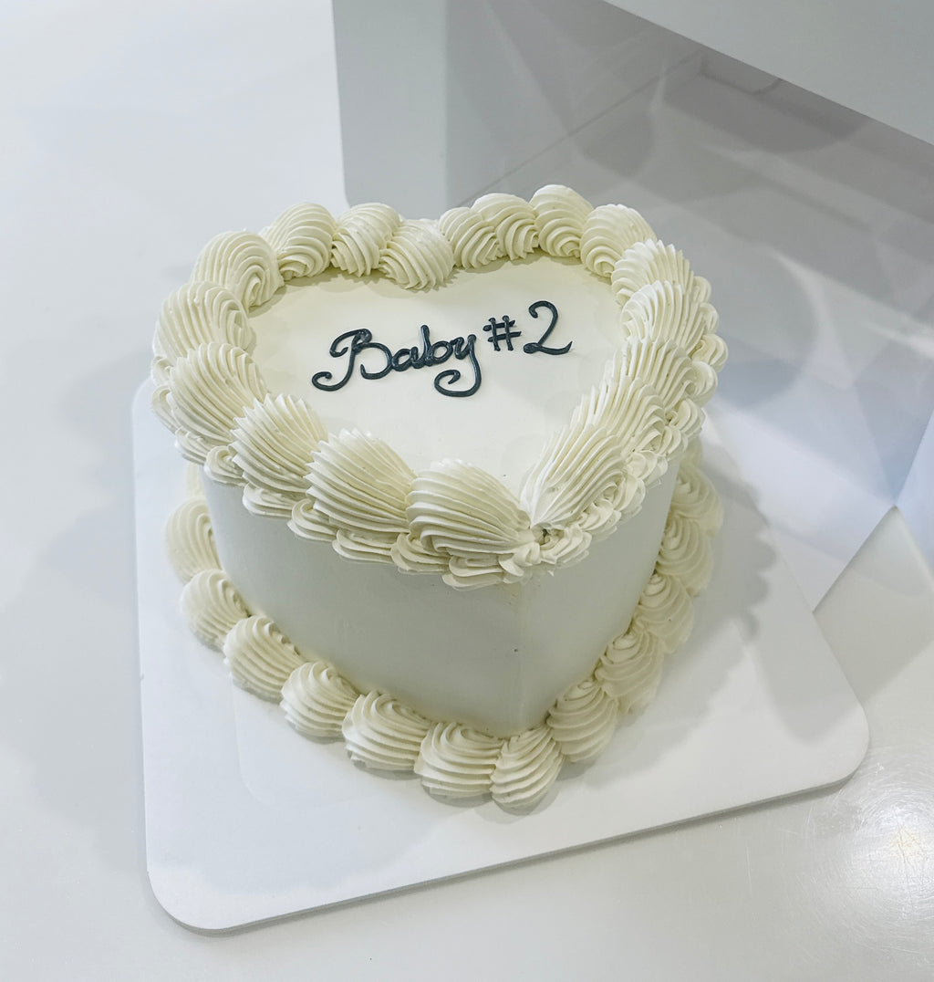 Gender Reveal Vintage Cake