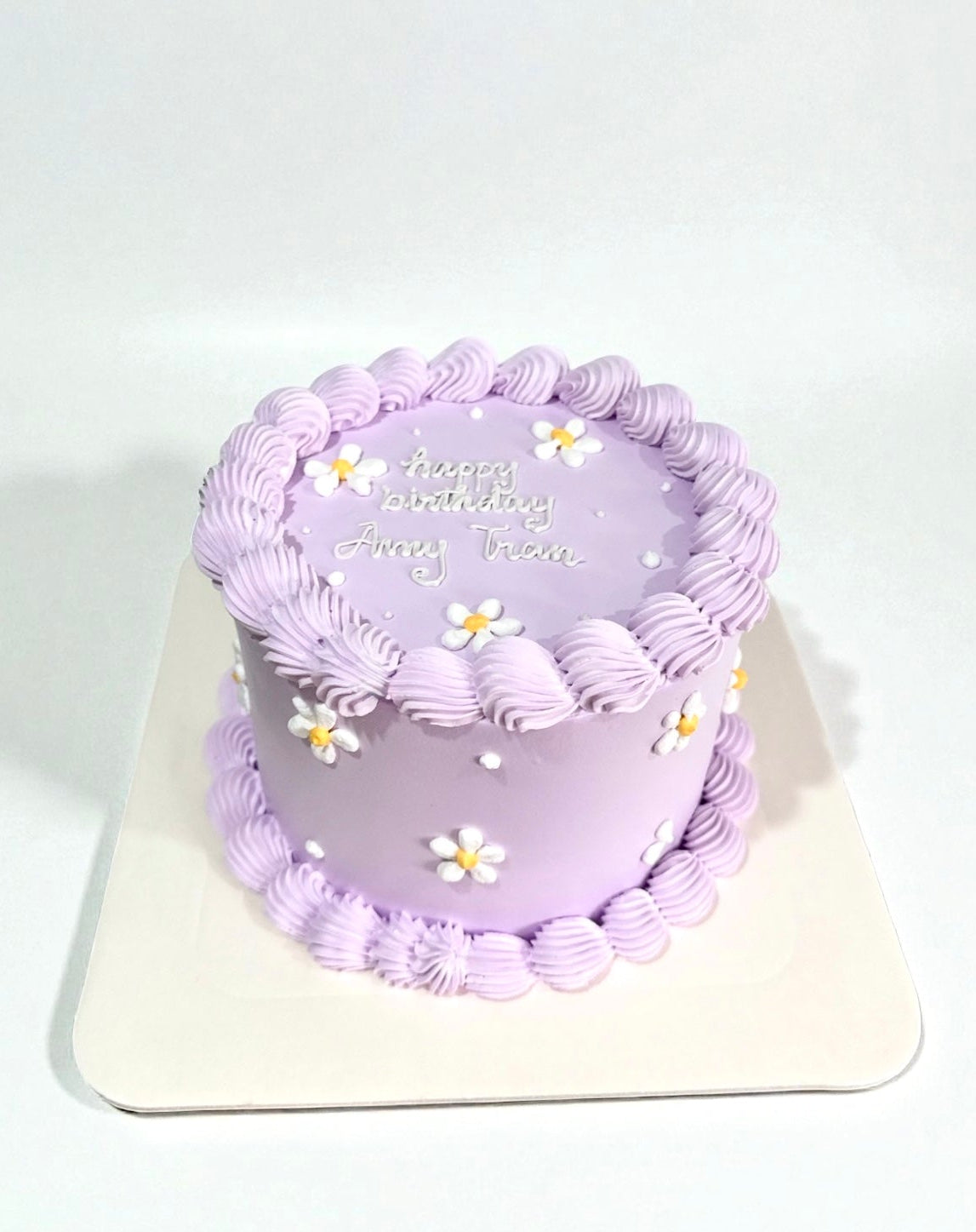 Purple little flowers vintage cake