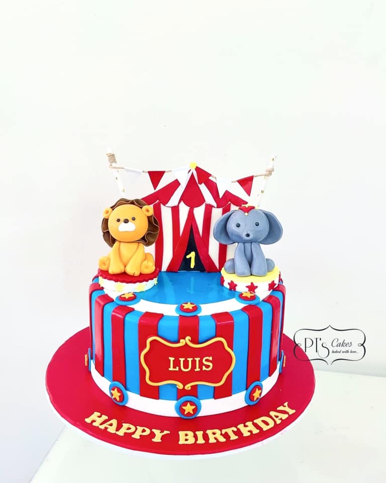 Circus Figurines Cake