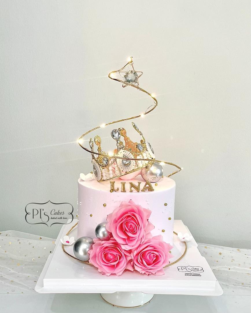 Golden swirl crown cake