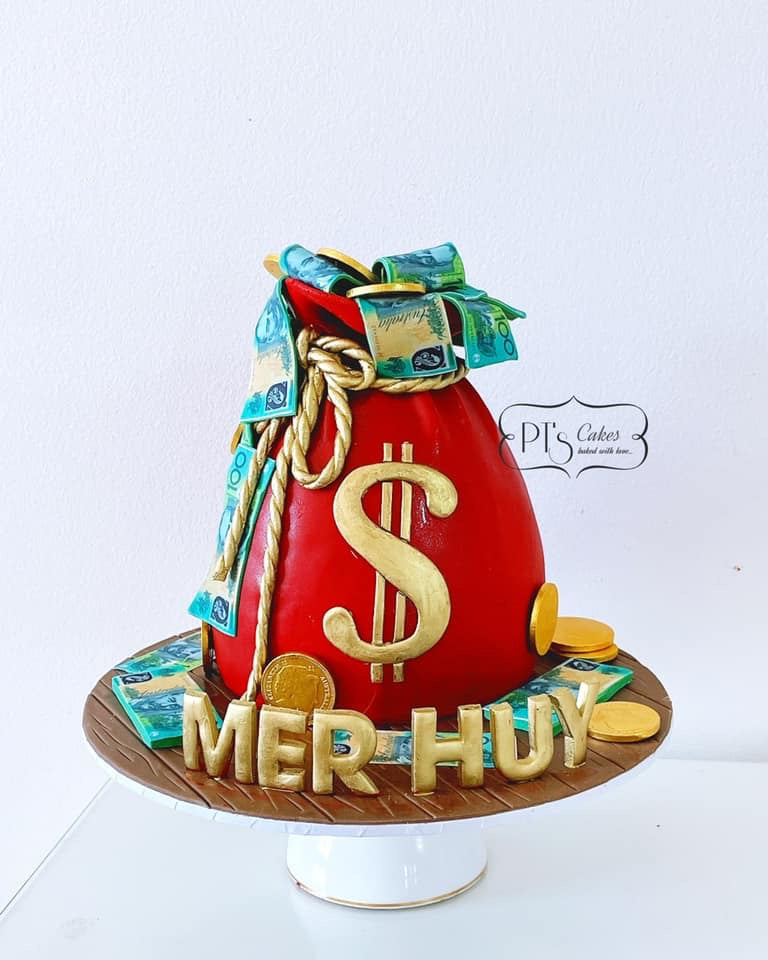 Money Bag Cake